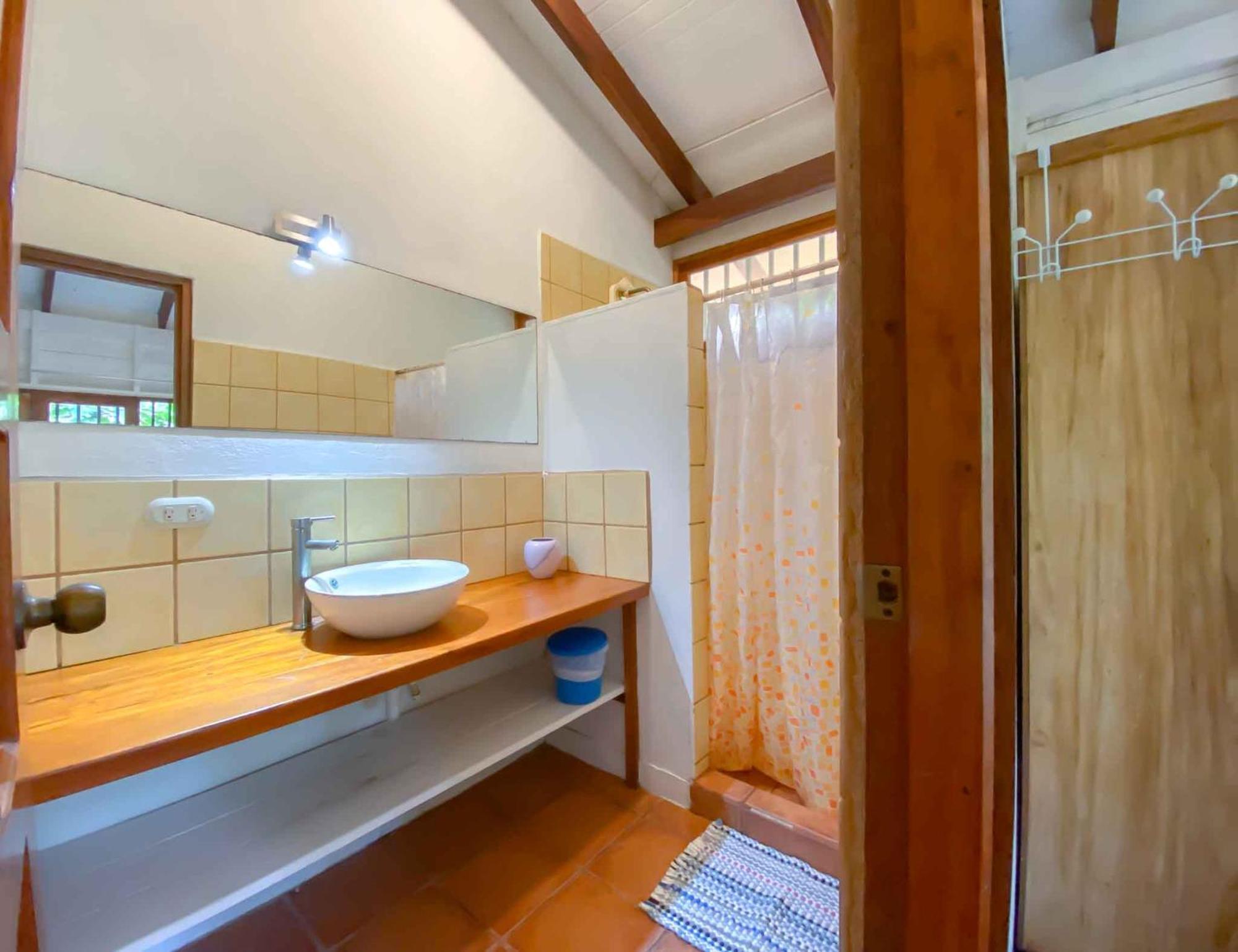 Hotel Casitas Mar Y Luz Puerto Viejo de Talamanca Екстер'єр фото